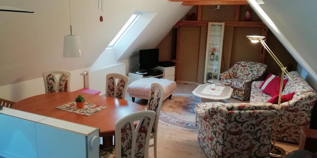 Ferienwohnung Baensch Weischlitz ภายนอก รูปภาพ
